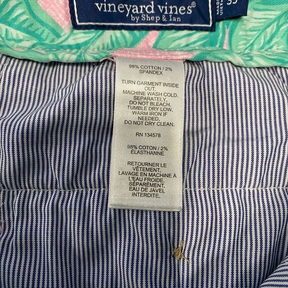 Vineyard Vines Stretch Banana Leaf Print Breaker Shorts Men Size 33 - Picture 8 of 9
